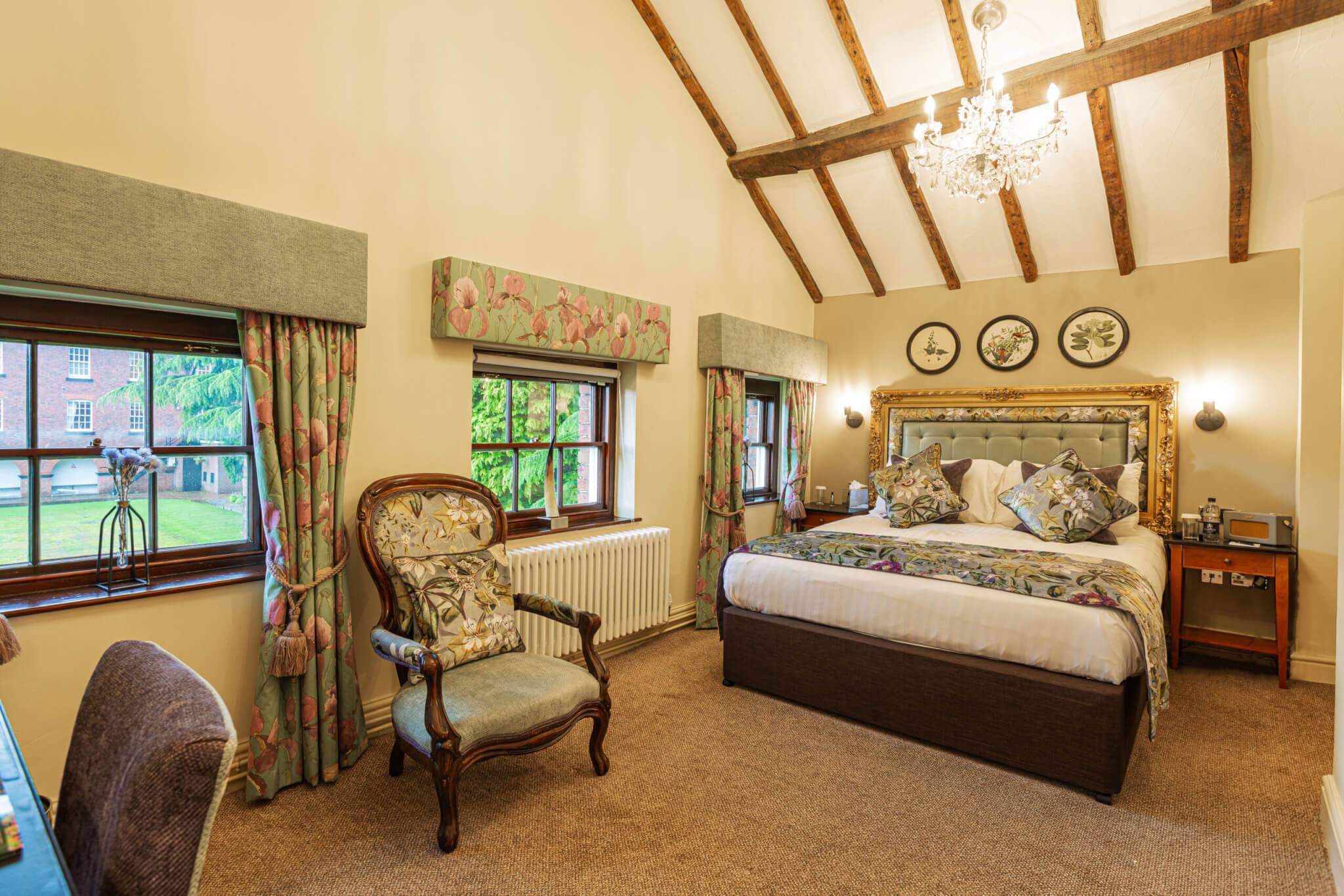 Deluxe Double Room Hotel Oswestry Shropshire 20 scaled
